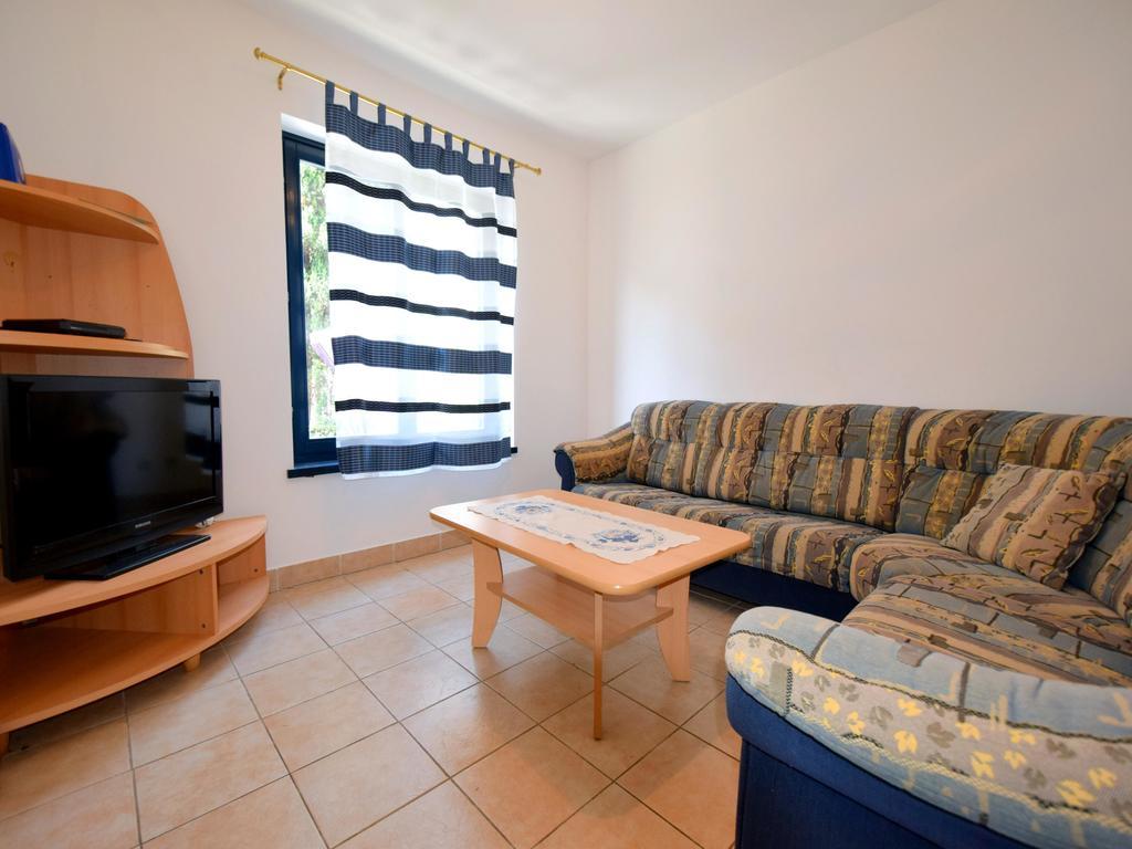 Apartment Oresic Malinska Exterior foto